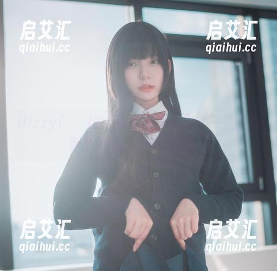 Hizzy(히지)的圣诞：原图更新——快来看看她和雪人的那些事儿！