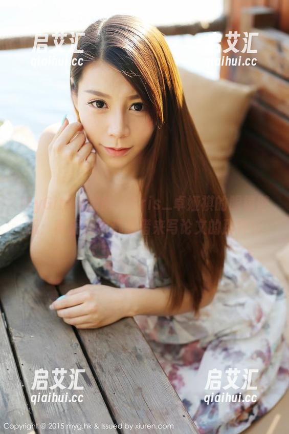 MyGirl美媛馆 - Cris_卓娅祺的眼镜壁纸：高清到你都想借来写论文的那种！