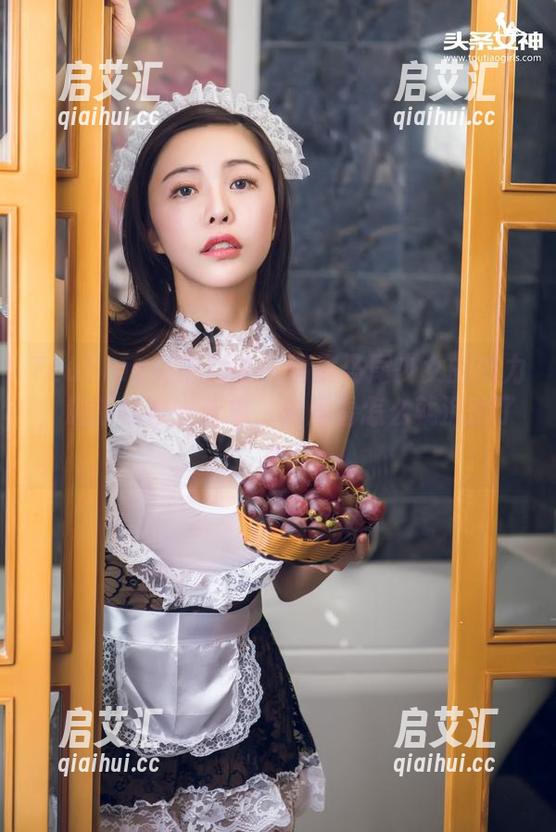 TouTiao头条女神 - 俏皮马尾少女的魔力，最新杨漫妮合集，光是看怎么就沉迷了？