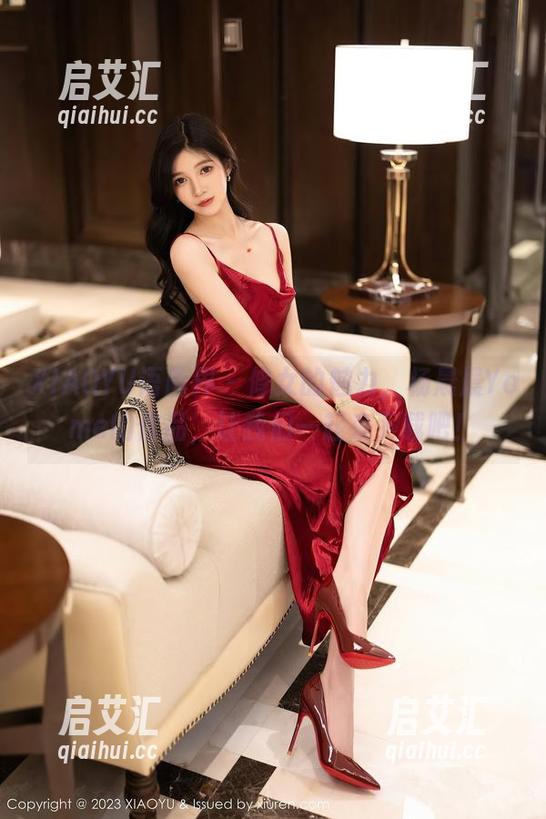 XIAOYU语画界 - 修女的魅力，杨晨晨Yome的作品，让我们一起来下载吧！