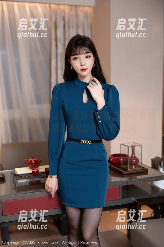 Xiuren秀人网 - 最新呆呆的瑞bb作品集：在泳池里的滑稽时刻，欢乐无限！
