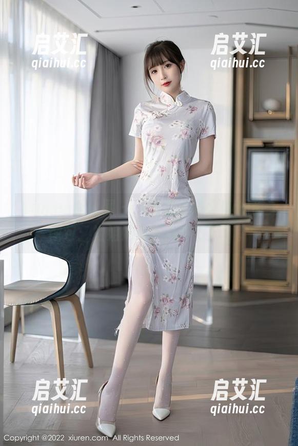 Xiuren秀人网 - “顾楚楚Maily的甜美图包：姐姐妹妹齐心协力！”。