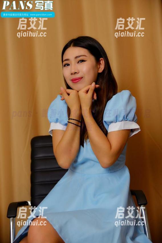 pans - 跟着小彤的美脚，在私房里开启‘糖果探险’！