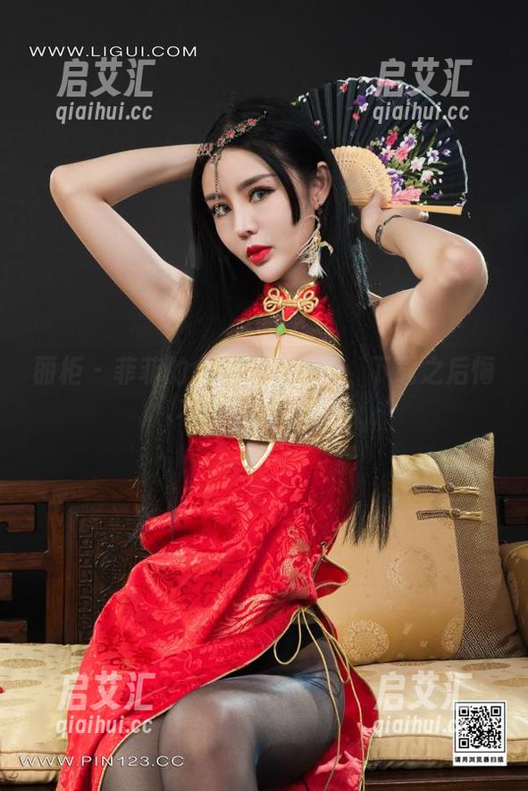 丽柜 - 菲菲的全套少女写真，下载之后悔不悔就看你了！