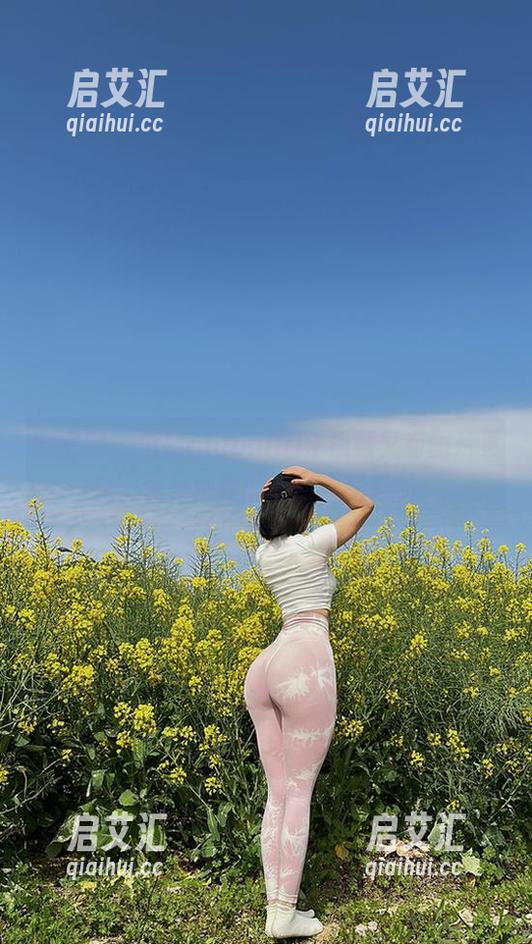 俏妞qiaoniuTT 微密圈 - 俏妞qiaoniuTT视频又有图片更新,真是把我的心吊得高高的!