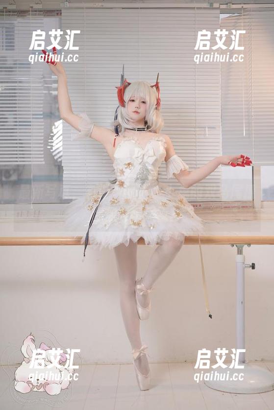 咬人小小兔 最新写真,有毒!咬人小小兔的双马尾撩得你眼睛发直!