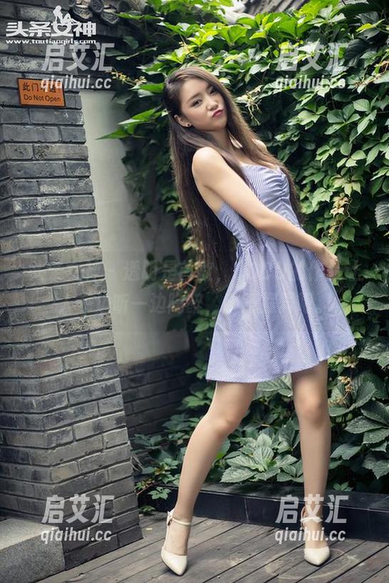 头条女神 - 透明是首歌，COCO的作品让人一边听一边陶醉，随意摆弄吧。