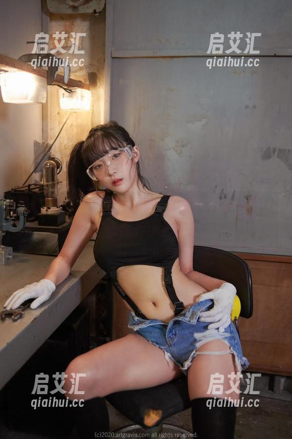 姜仁卿(강인경)的美腿写真集：分享一下，腿部保养小妙招！