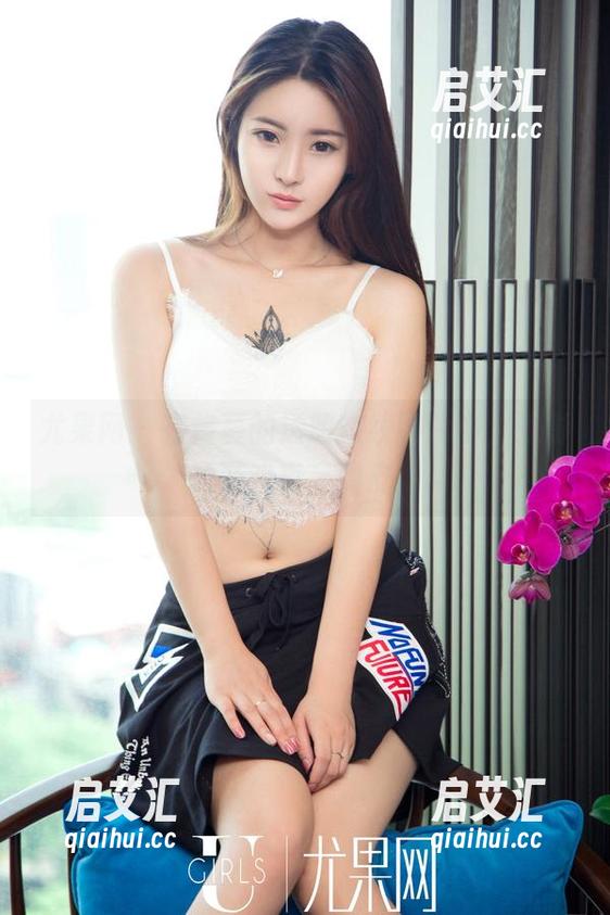 尤果网-佟蔓 尤果网 - 在佟蔓的透明在线图片中,光影的游戏真是调皮!