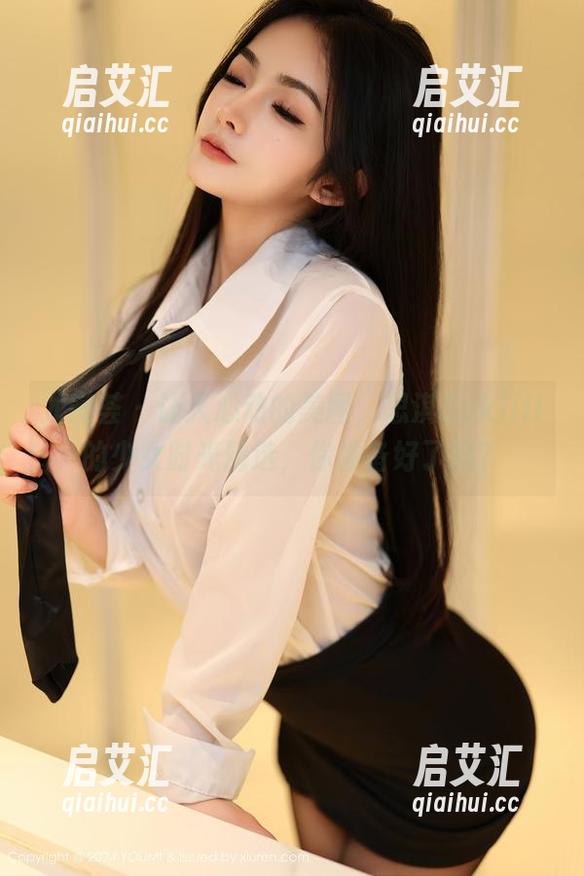 尤蜜荟-思淇Sukiiii 尤蜜荟 - 让人心动的美图,思淇Sukiiii的少女时光精选,你准备好了吗?