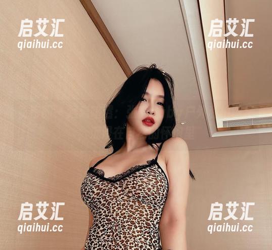 微密圈 - 远离喧嚣：张鑫baby户外私拍图集，沉浸在自然的怀抱里
