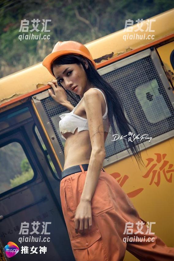 推女神-梦娜Vanessa 推女神 - 浴缸资源回顾:梦娜Vanessa那些瞬间的停留