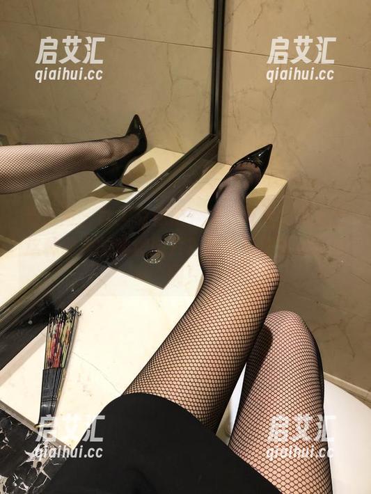 有你喵 微密圈 - 就问有你喵,怎么每天都能拍出这种动人的瑜伽图片?我也是累着做瑜伽啊!
