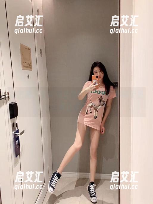 林子琳喵 微密圈 - 圣诞不止是礼物,林子琳喵无圣光合集让你惊喜不断