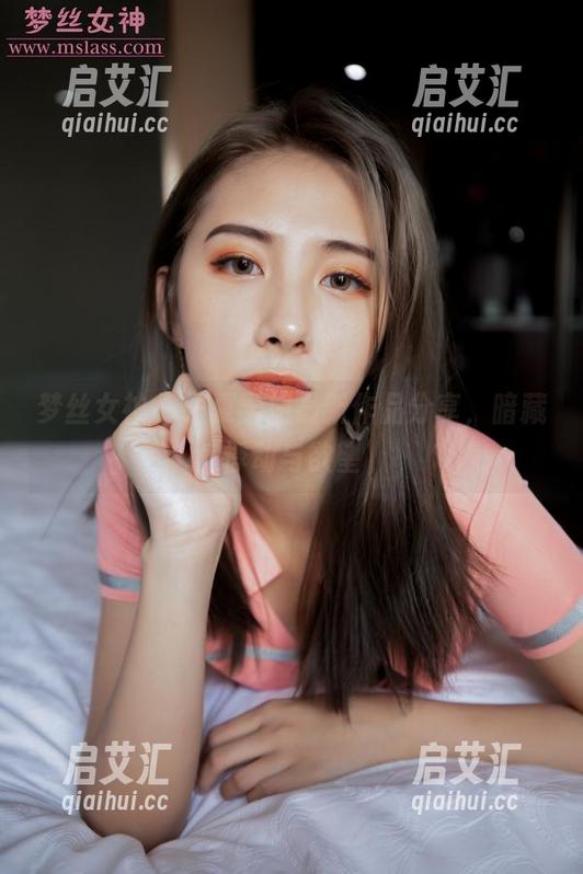 梦丝女神 - 宁夏学姐最新作品分享，暗藏悸动与欲望