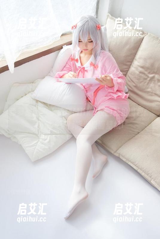 森萝财团-小奶糕Milky 森萝财团 - 小奶糕Milky校园私拍图包:随便一张都能当桌面壁纸!