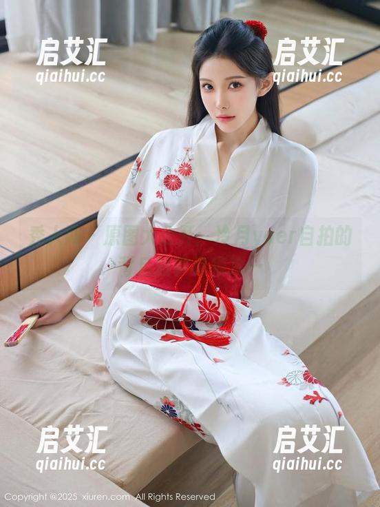 秀人网 - 原图大公开：冷月yuer自拍的背后故事真很冷…