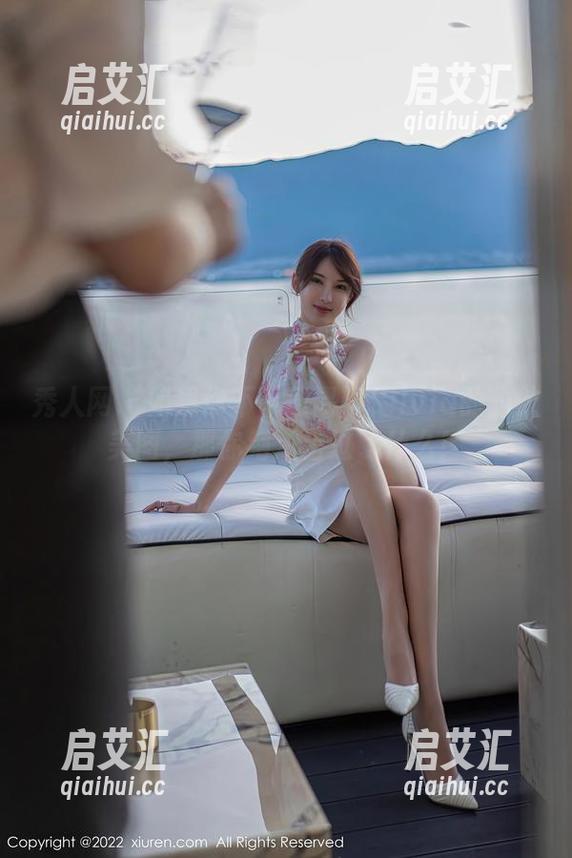 秀人网 - 如果你不下载易阳Silvia的豹纹美图，那你绝对错过了什么！