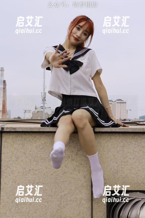 绮梦摄影-小艺 绮梦摄影 - 小艺倾情打造双人图库!资源丰富,让你心动不已!