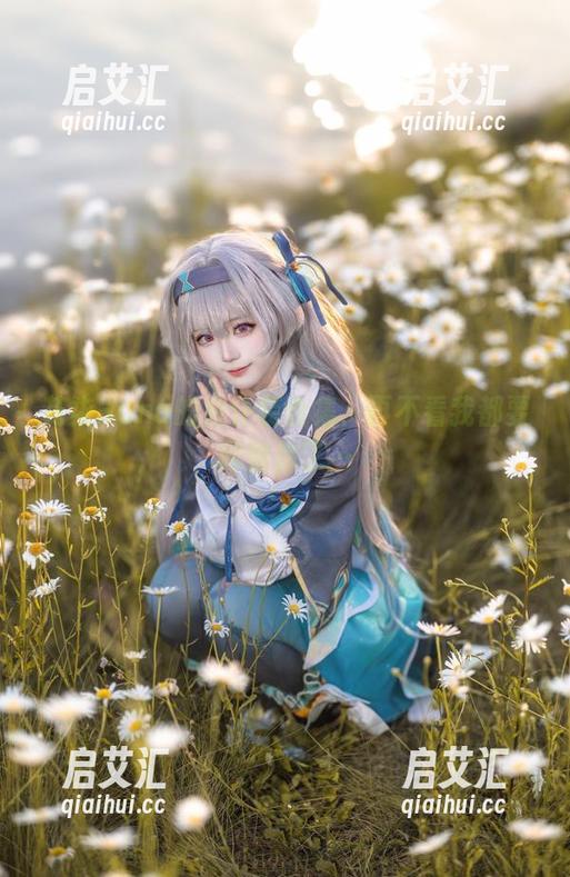 花柒Hana 花柒Hana的女仆装合集,再不看我都要同情你了…