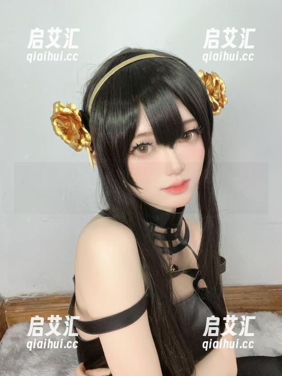 下载时刻！看趴趴捣蛋陌如何用白丝引爆COS界！