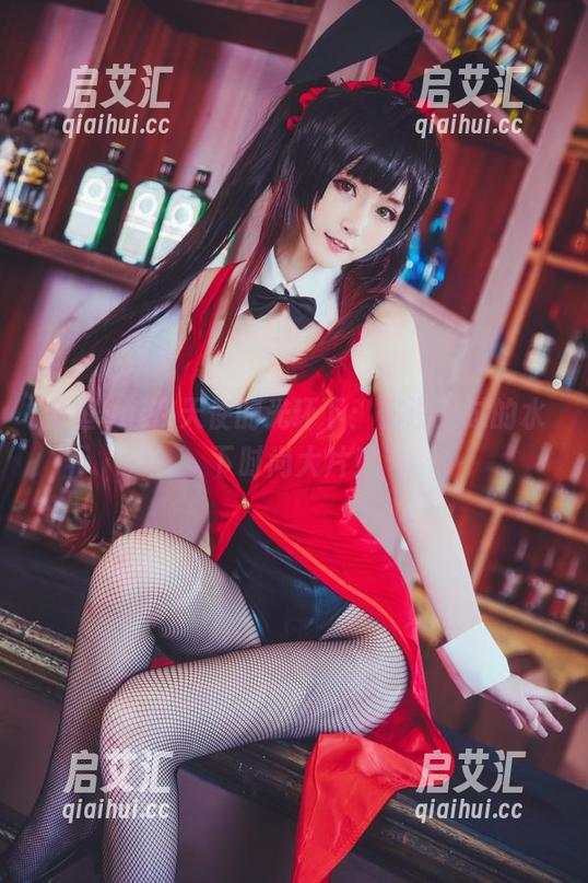 金鱼yui 金鱼yui在天使的光环下:你没见过的水下时尚大片!