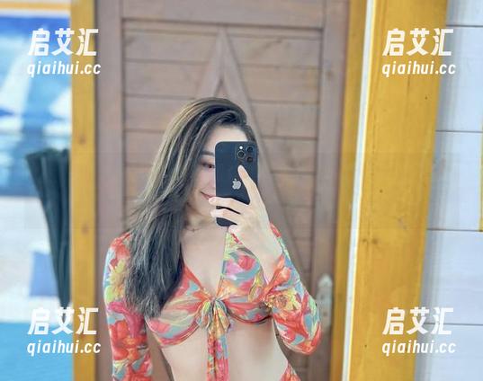 铁锤姐姐 微密圈 - 图册里的铁锤姐姐和她的西海岸风格:让人想要坐下来聊聊天